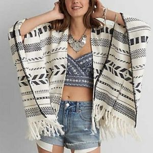 *SOLD* American Eagle poncho